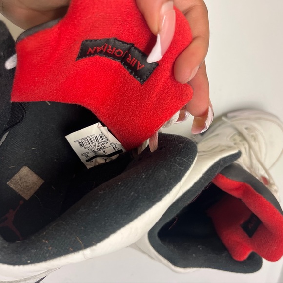 Jordan 5 Retro Fire Red Black Tongue - Picture 5 of 5